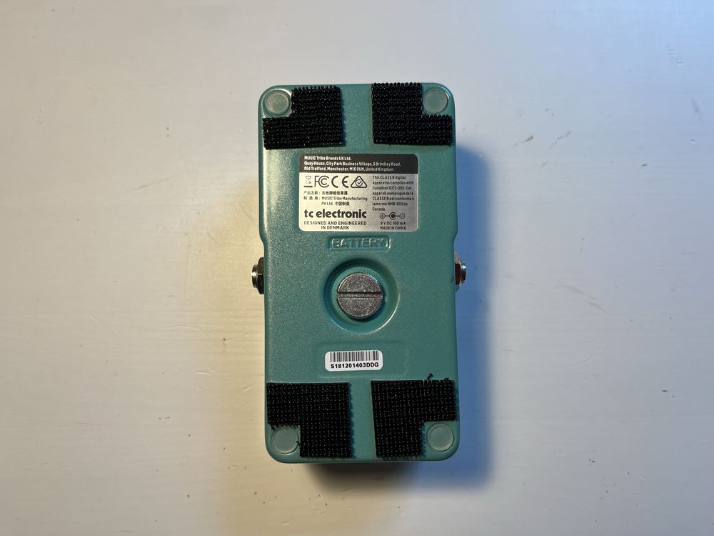 TC Electronic Hypergravity Compressor (kompresor do basu i gitary)