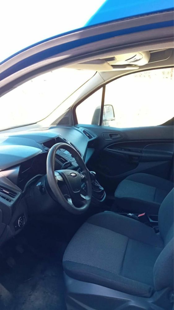 Ford Transit (possibilidade de financiamento)