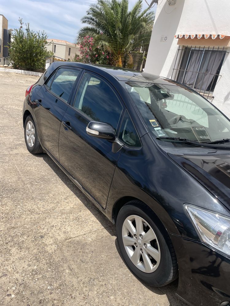 Toyota auris 1.4 d4d