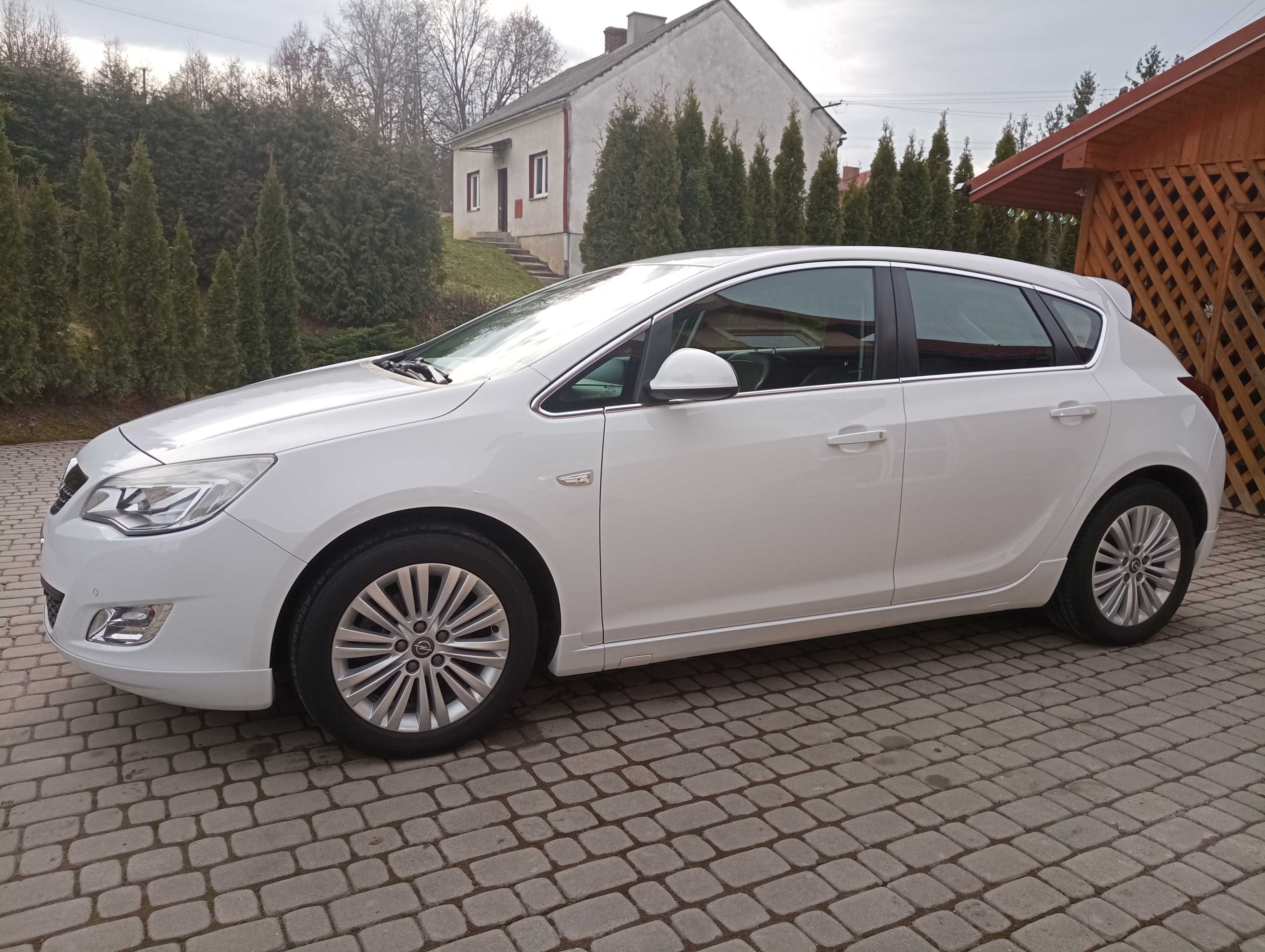 Opel Astra J 1.7 CDTI