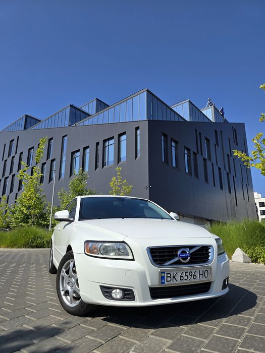 Volvo V50 2.0 D3 автомат Aisin 2012