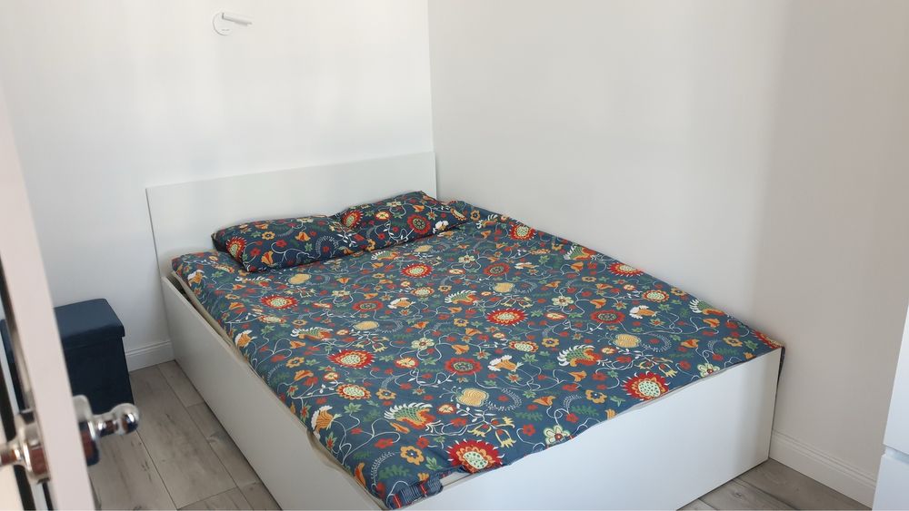 Lozko ikea malm z pojemnikiem