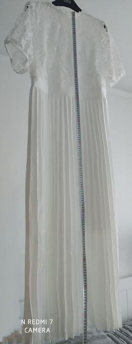 Плаття біле святкове, розм.L, нове.Львів.