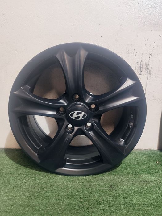 Felgi aluminiowe OE Hiundai ix35 16" 6.5J Et45 5x114.3