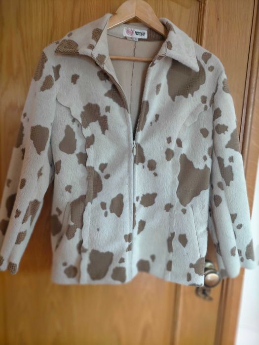 Vestuário em bom estado