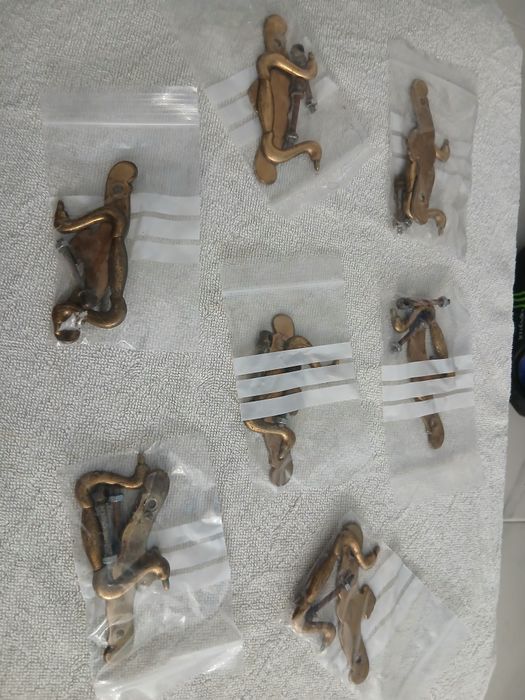 Puxadores para Gavetas Portas de Armarios etc valores Variados