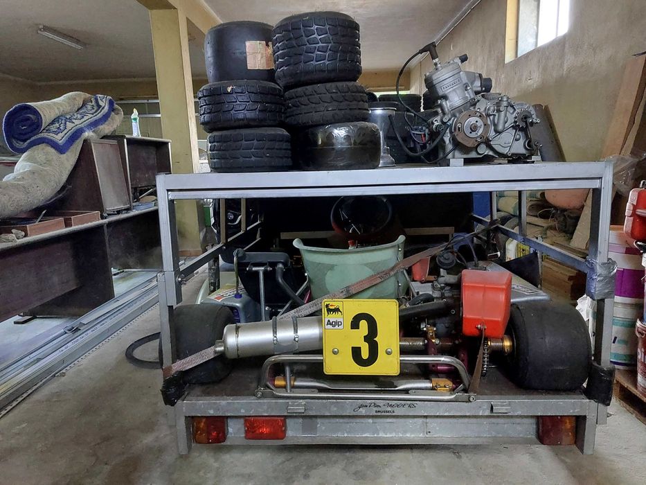Kart Biesse com reboque