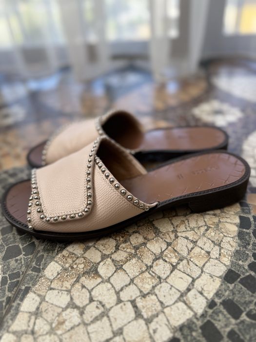 Продам шкіряні шльопанці, босоніжки, розмір 40