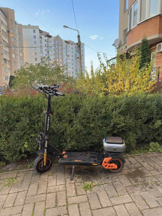 Продам електросамока KUKIRIN M5 PRO