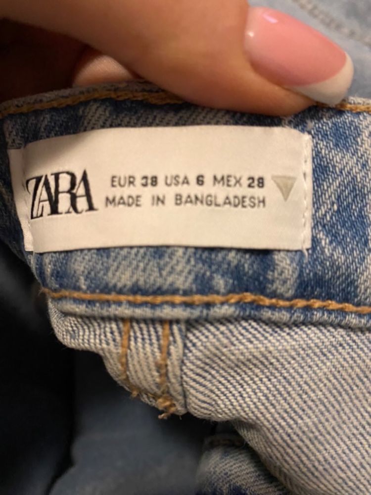 Красивые джинсы zara