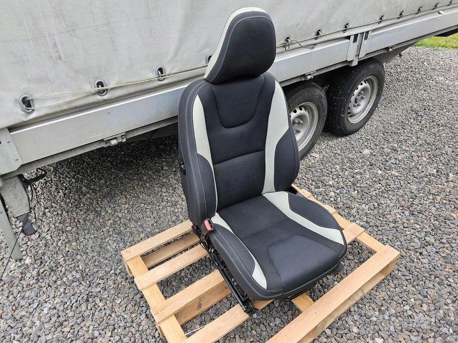 Fotel lewy przód volvo V60 S60 2010--2013 Rdesign