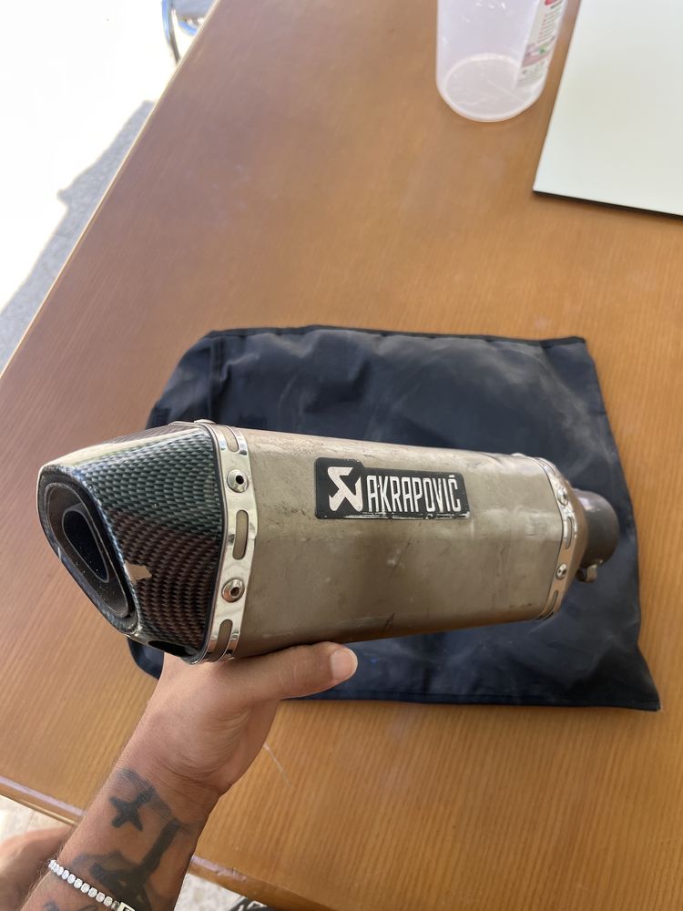 Escape nmax,akrapovic replica