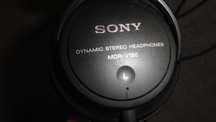 Słuchawki SONY MDR - V150