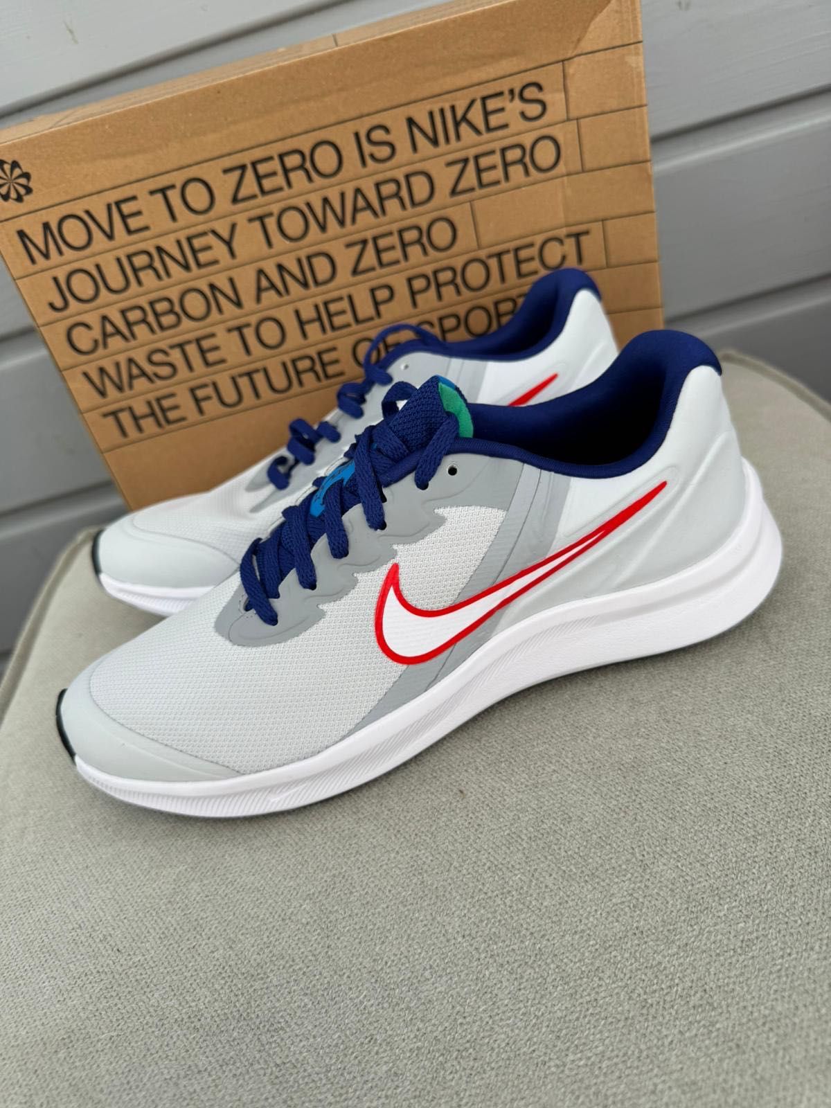 Nowe sneakersy do biegania damskie NIKE STAR RUNNER 3 białe 38,5