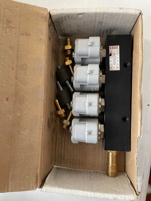 Форсунка VALTEK 2 Ом планка 4 цилиндра