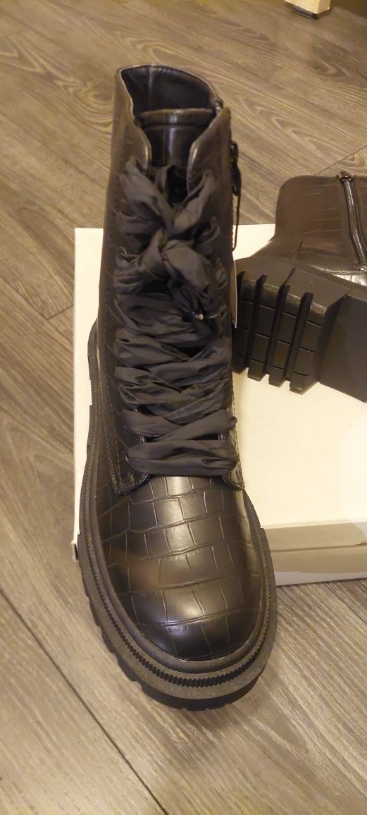 Nowe buty zimowe botki Even&Odd 39
