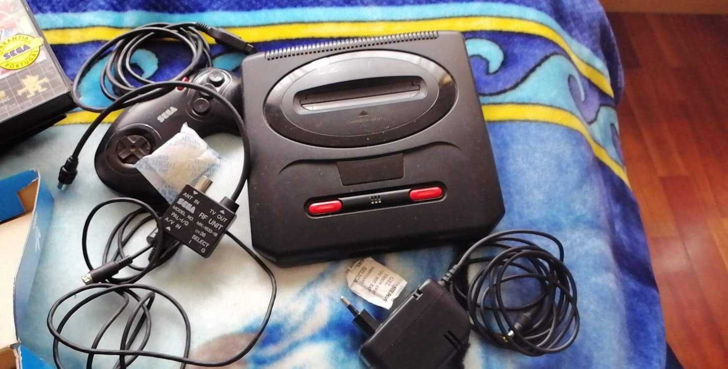 Mega Drive + 8 jogos