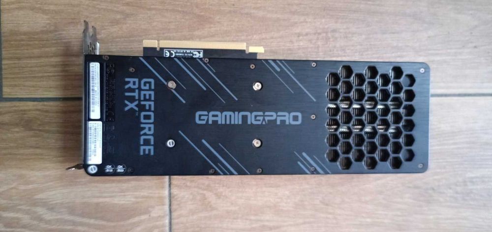 Відеокарта с гарантією Geforce RTX Palit GamingPro 3070 8Gb 256bit V1