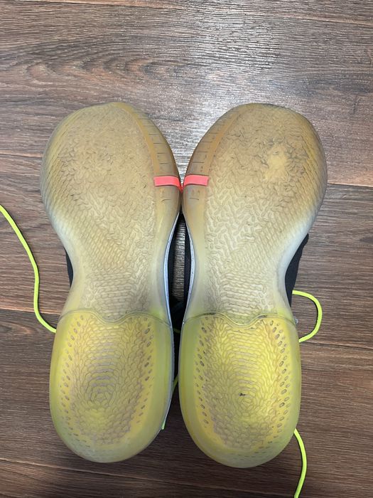 Баскетбольні кросівки Nike kobe AD Exodus