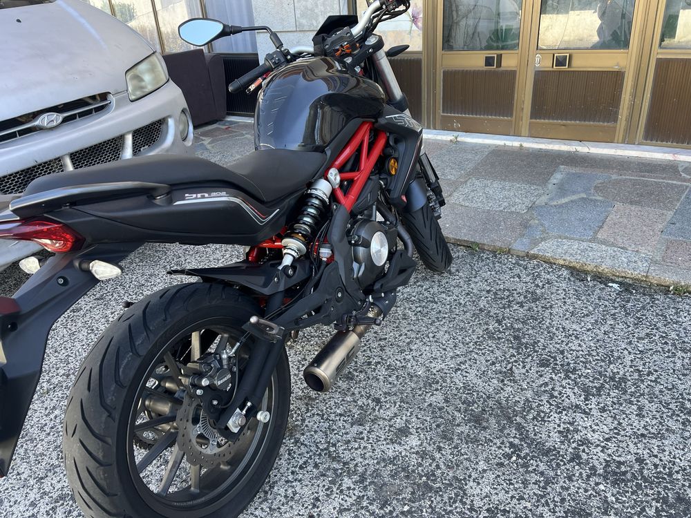 Mota Benelli bn302
