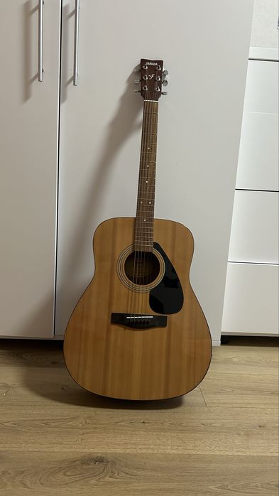 Гітара, YAMAHA F310 + чохол портфель та каподастр