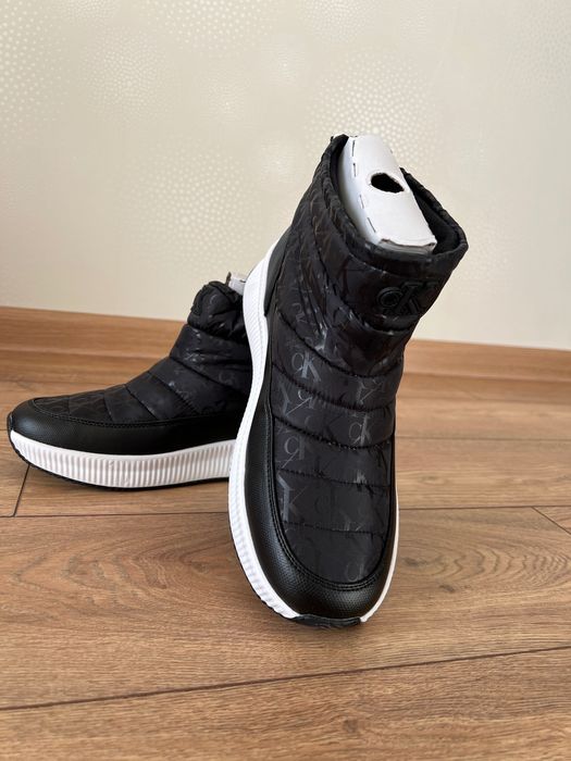 Дутики теплі Calvin Klein оригінал 39