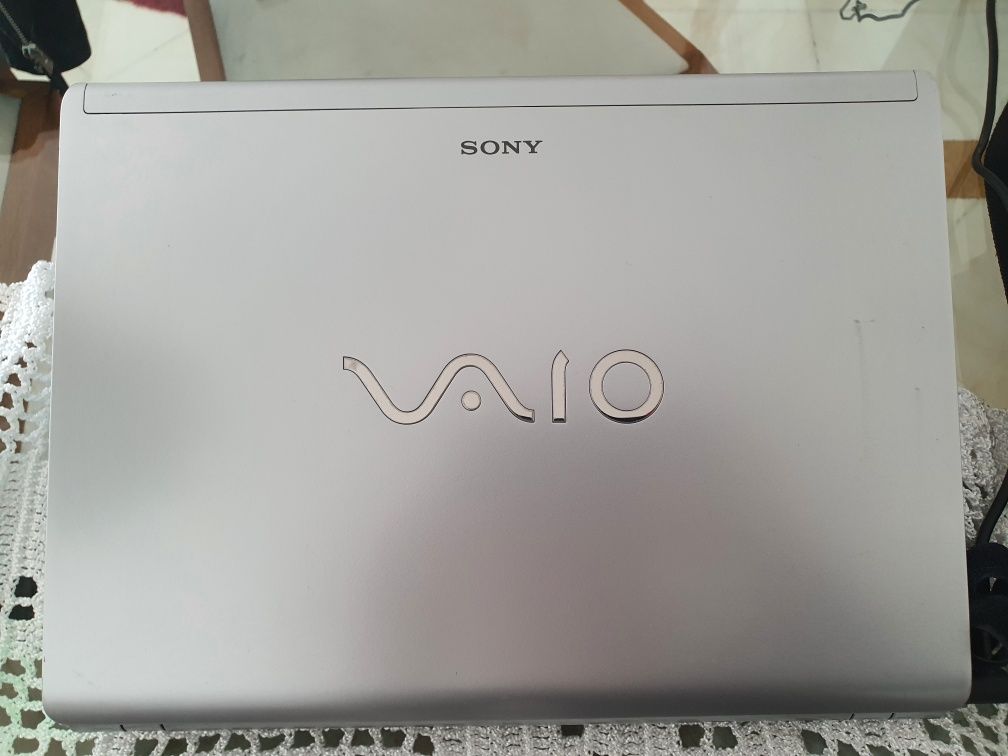 Lindo e charmoso Portátil Vaio  PCG-5R2M Sony