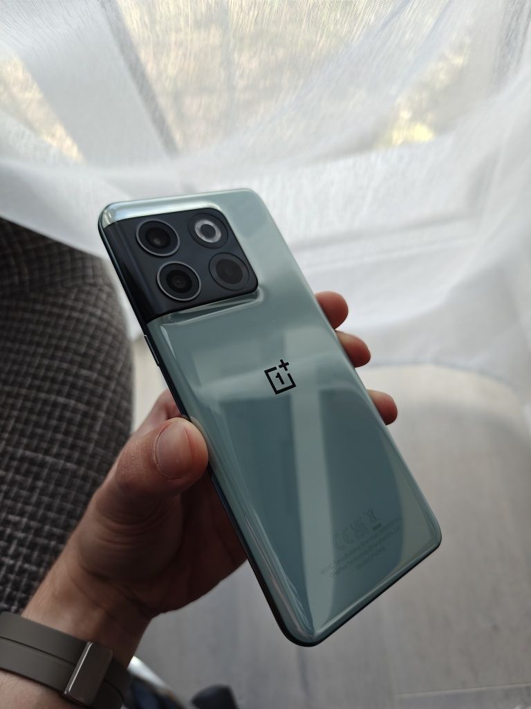 OnePlus 10t 8/128