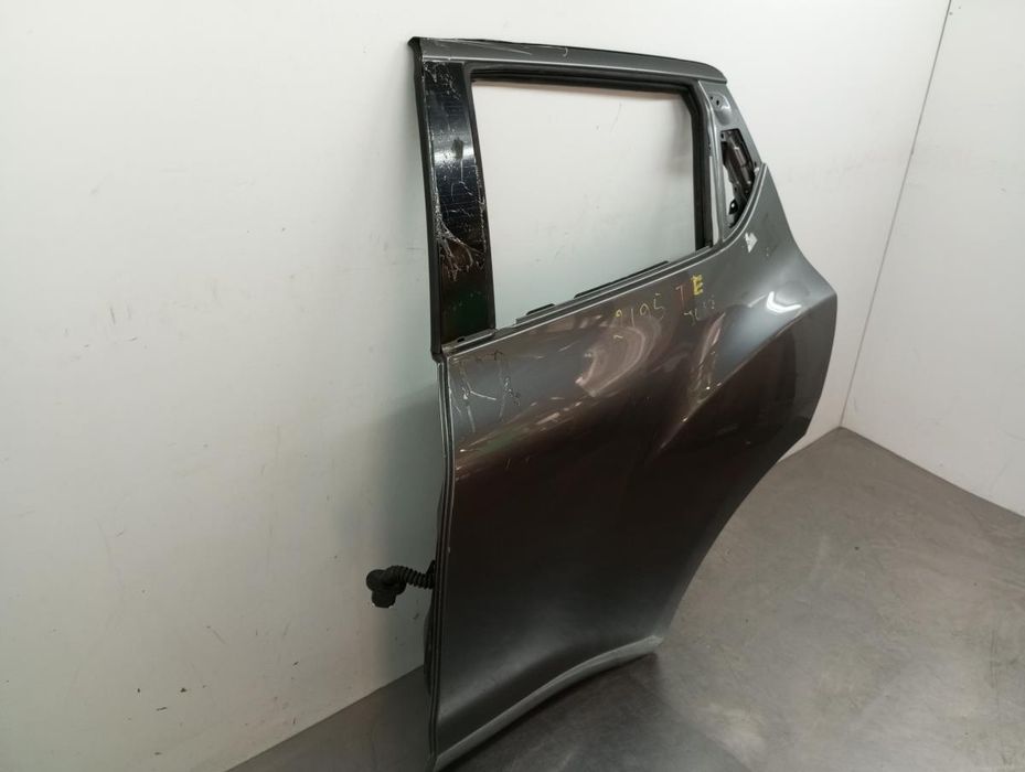 Porta trás esquerda NISSAN Juke (F15)