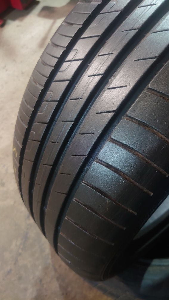 Летняя шина одиночка Goodyear Efficient grip performance 225/50 r17