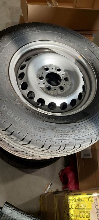 Koła Continental Mercedes Sprinter bus 225/75 R16 C