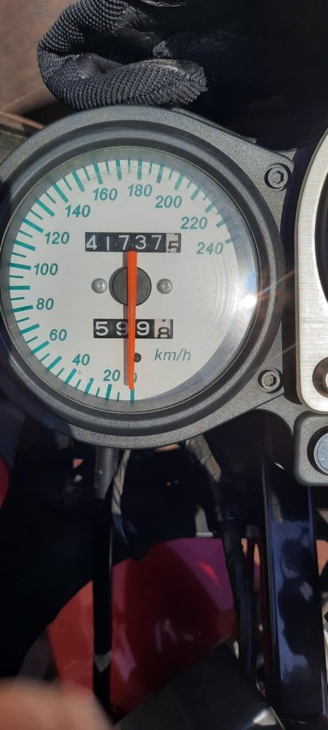 Kawasaki model ZR750S
