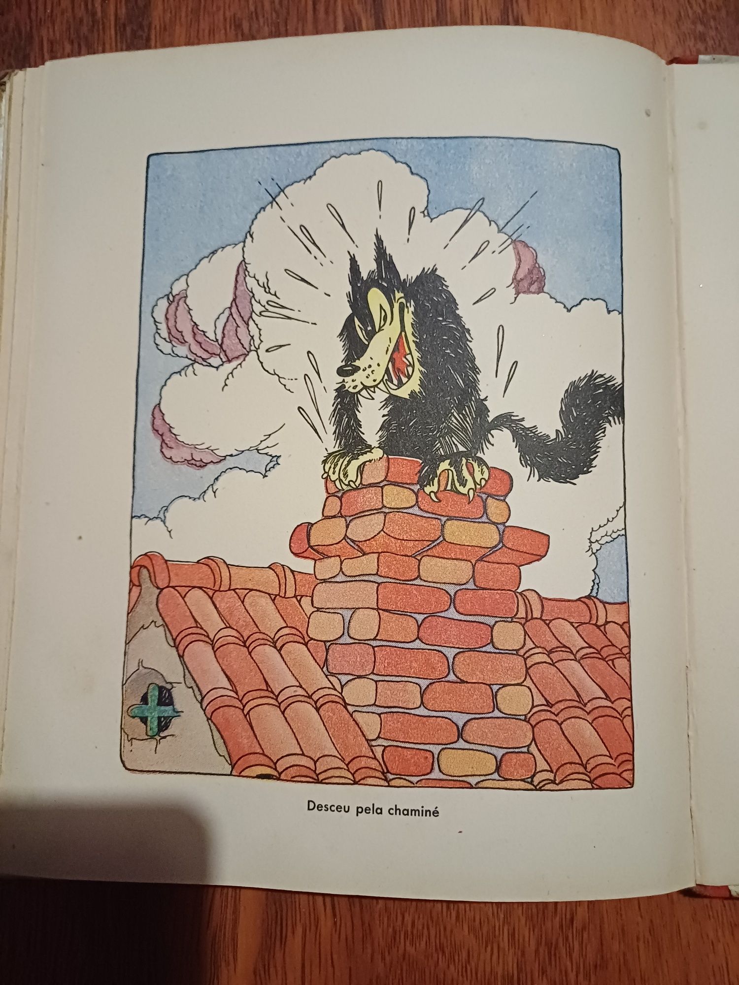 Livro Os 3 porquinhos década de 30