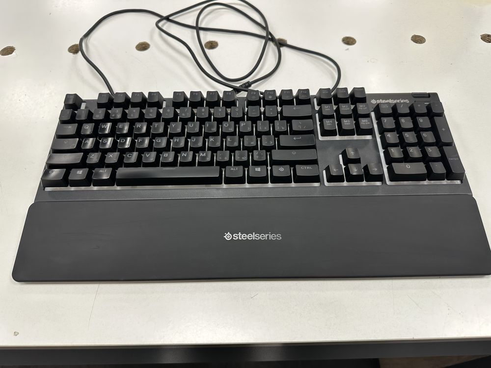 Ігрова мембранна клавіатура Steelseries Apex 3