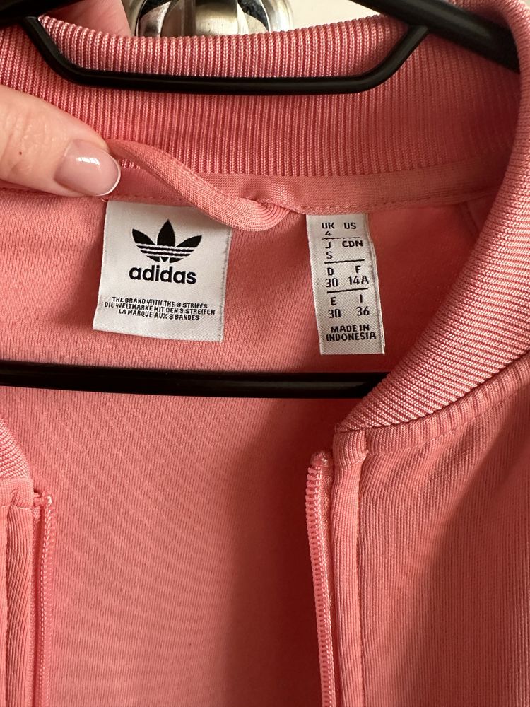 Жіночий костюм Adidas (S)