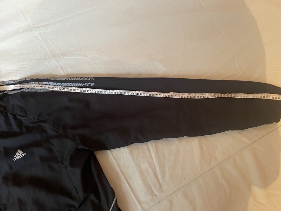 Вітровка adidas