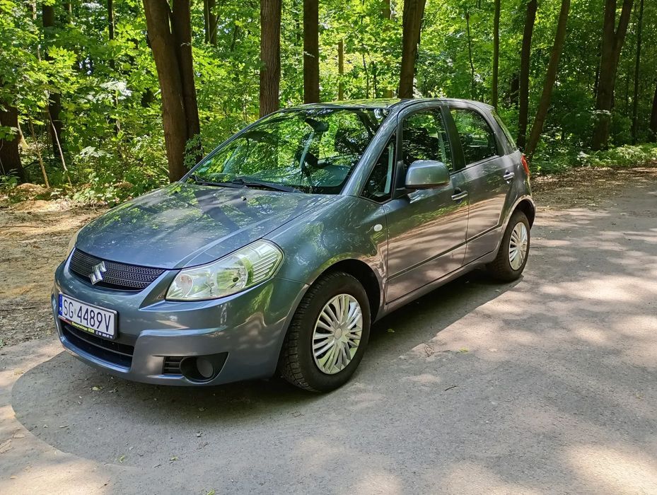 Suzuki SX4 Suzuki SX4 1.6 2WD GLX