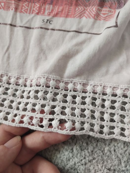 Jasnoróżowa damska krótka koszulka crop top Staccato roz. S