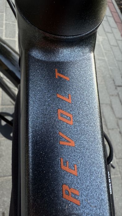 Rower gravel Giant Revolt 2 Black Diamond 2023 L – bagażnik i błotniki