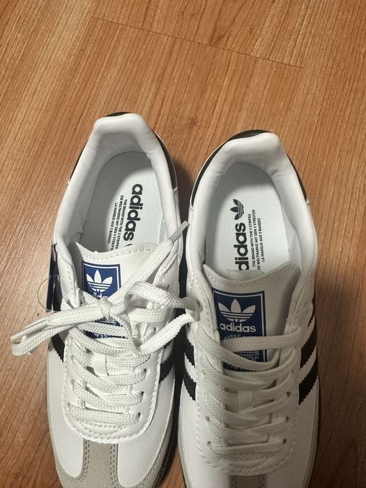 Adidas samba tamanho 37 mas serve 36