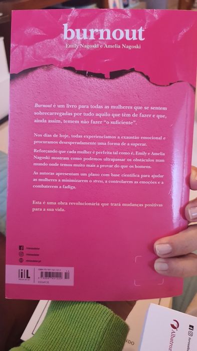 Livro Burnout - Emily Nagoski e Amelia Nahoski