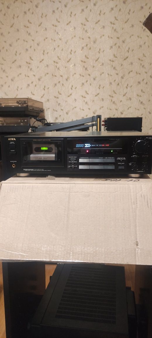 Кассетная дека AIWA AD F880