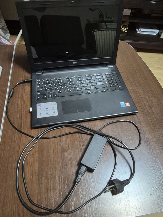 Ноутбук Dell Inspiron 15 3000 Series