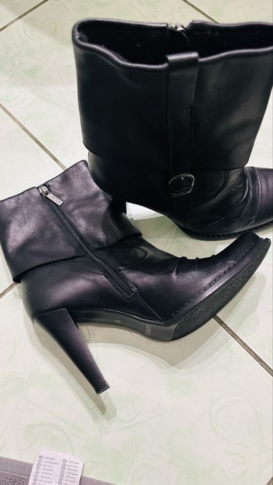 Piękne botki Lasocki rozm 39 Nowe!