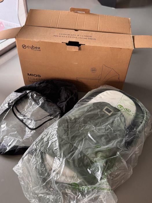 Gondola Cybex Lux Mios - Leaf Green