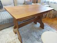 Розкладний дерев'яний стіл