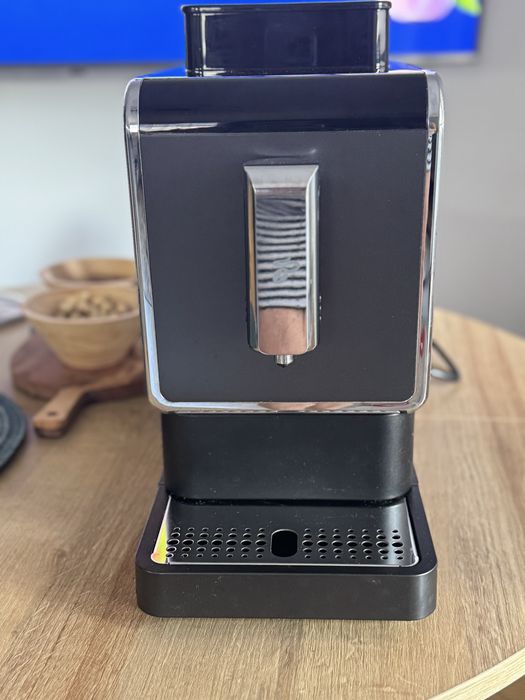 Automatyczny ekspres ciśnieniowy Tchibo Esperto Caffe