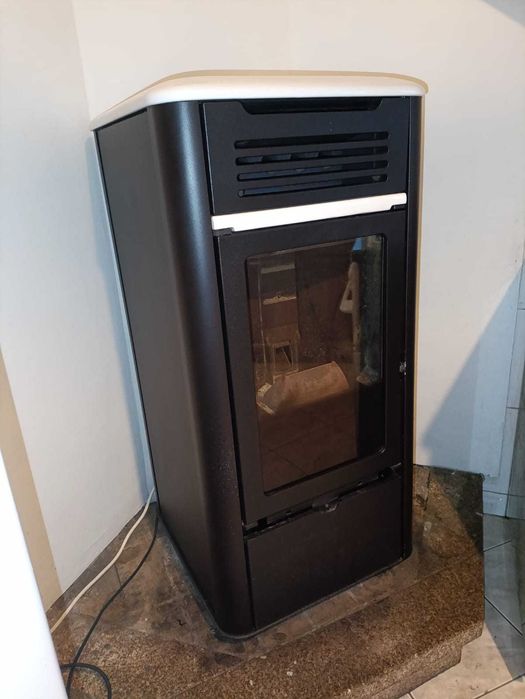 Salamandra pellets Edilkamin Mito Idro