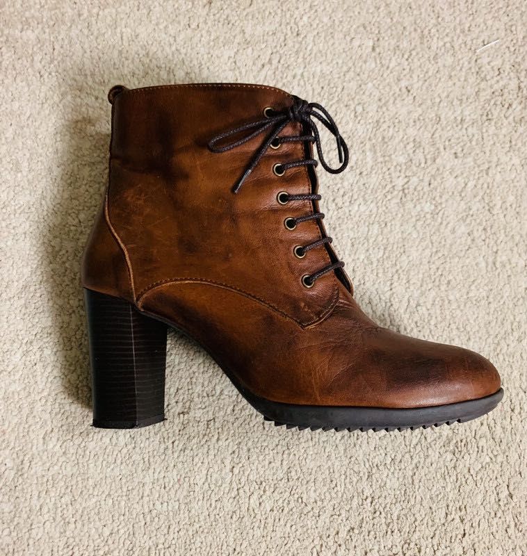 Botins em Castanho