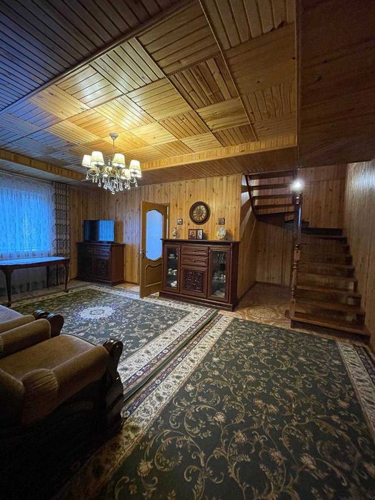 Продаж унікального будинку в серці Карпат-смт. Ворохта!